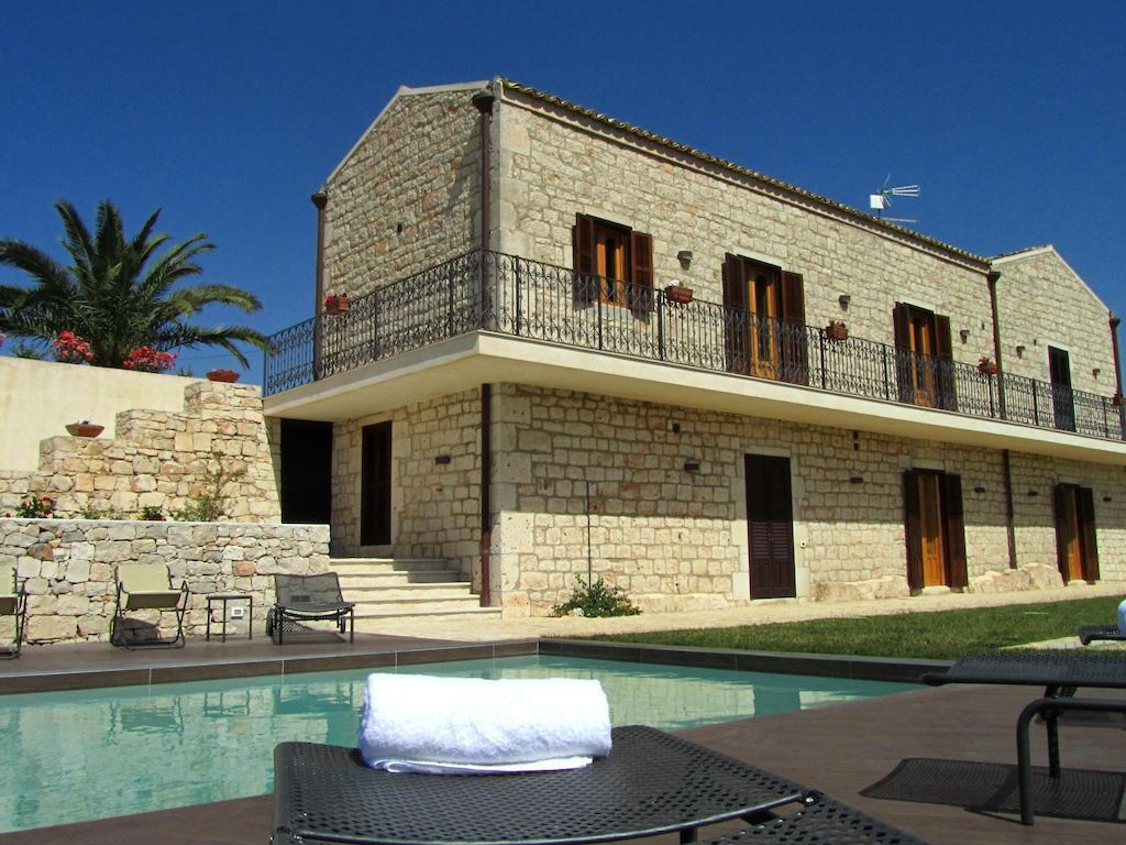 Pensjonat Casa Al Castello Ragusa Zewnętrze zdjęcie